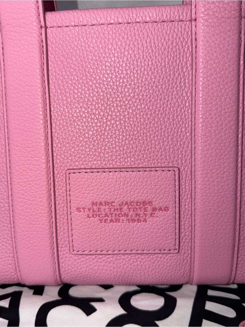 Marc Jacobs Fluro Pink The Tote Bag Small Leather - Picture 4 of 10